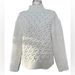 Zara. Basic knit sweater. Size L.